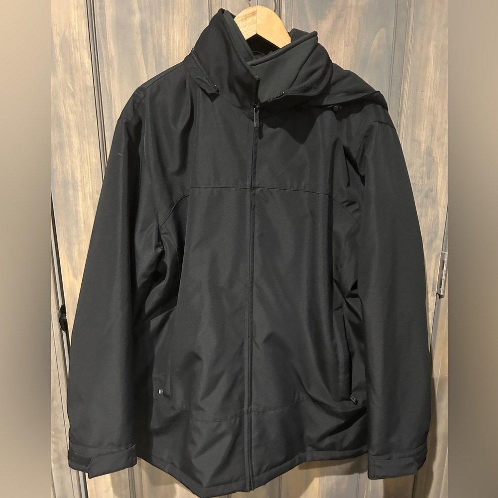 WEATHERPROOF mens coat Black XL New never worn.